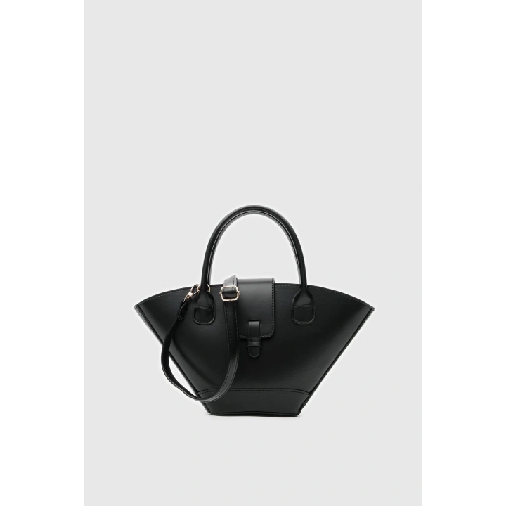 Nola Asimetrik Siyah Çapraz Çanta