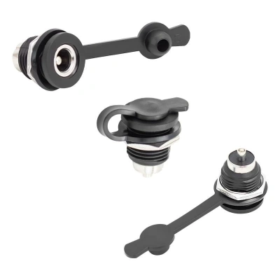 Silikon Kapaklı DC Şase 5.5x2.5mm Erkek Şase Jak Fiş Somunlu