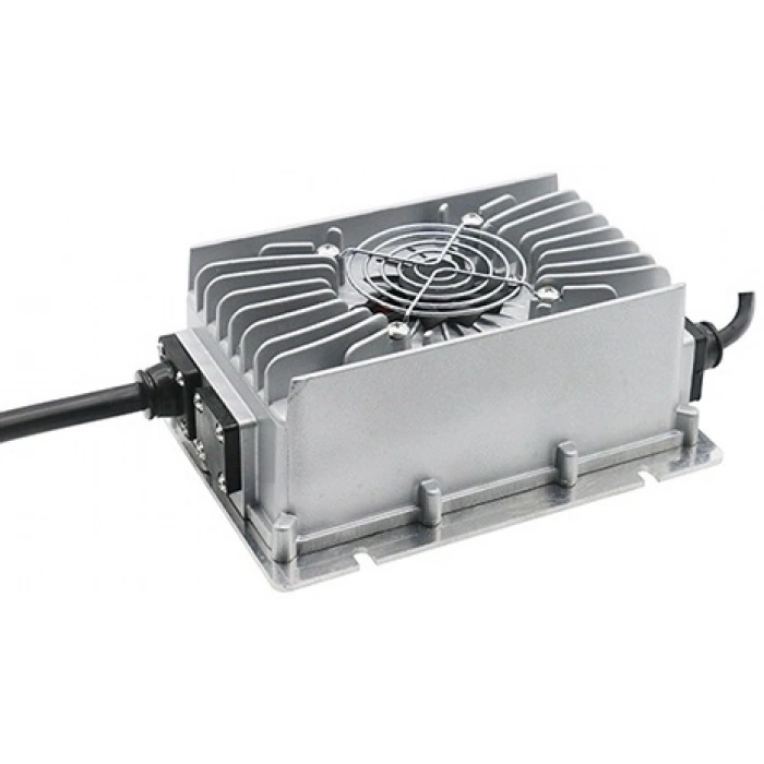 Dezhou - Sarj Cihazi - LiFePO4 - 15S 54.75V 15A - SMCZ7-4815A CCCV IP67