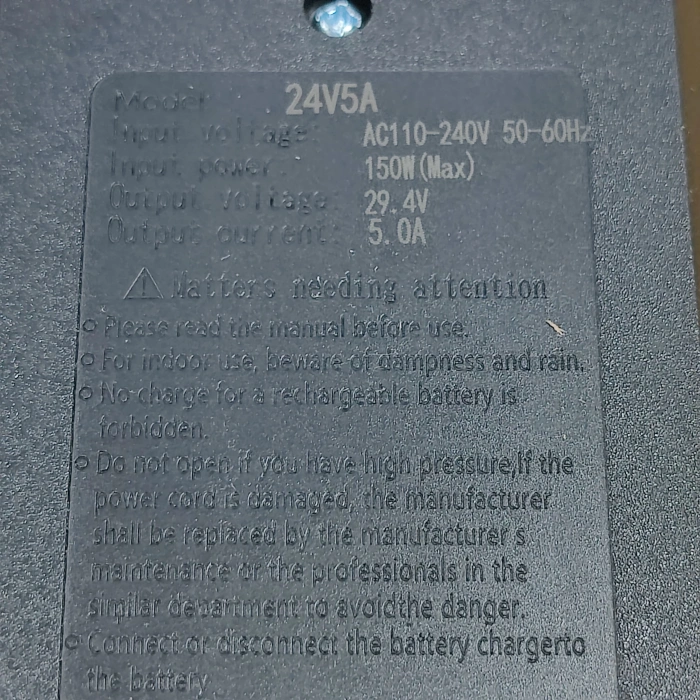 Lityum İyon Şarj Aleti - 7s - 29.4 Volt 5 Amper - DC 2.5 mm Soket