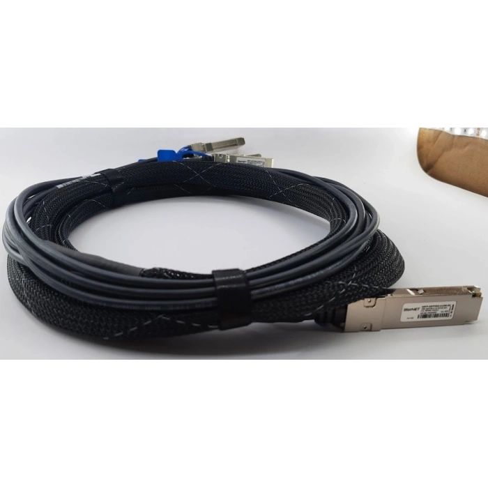 3 metre QSFP-4SFP25G-CU3M 100G QSFP to 4x 25G SFP28 DAC Breakout Ahtapot kablo Cisco uyumlu StorNET