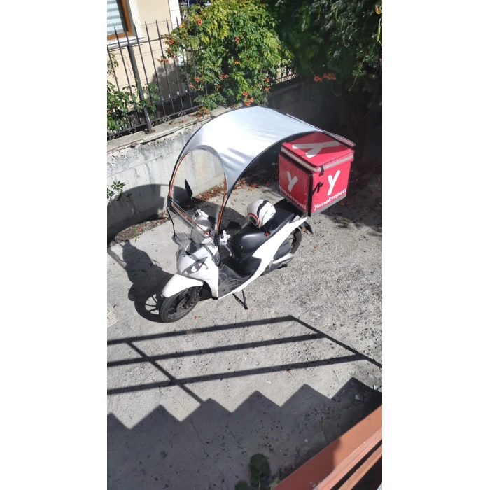 Yanları Açık Mototente