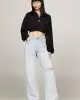 Tommy Hilfiger Kadın Rozetli Siyah Crop Sweatshirt