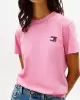 Tommy Jeans Kadın Pembe Badge Crew T-Shirt