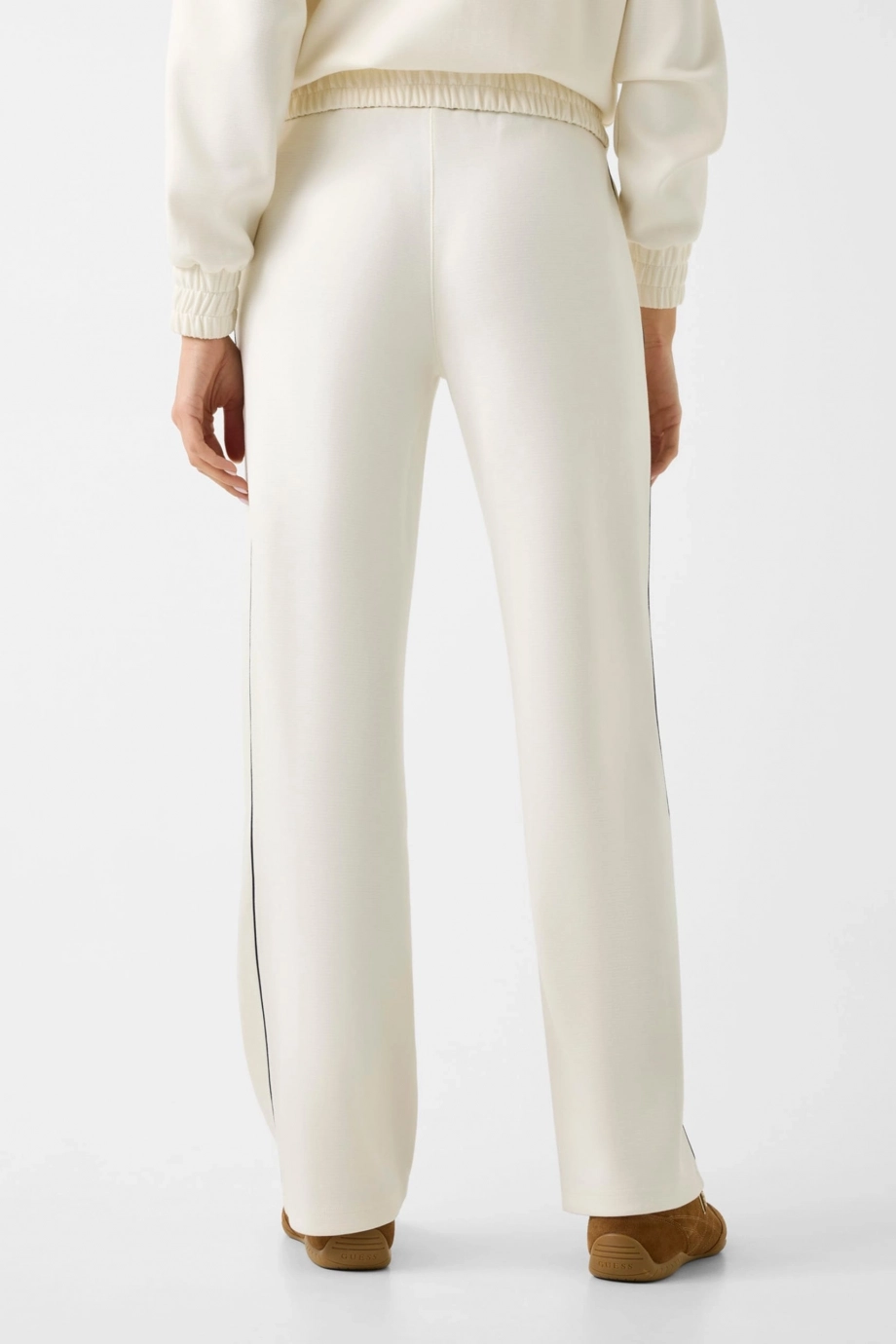 Guess Georgia Geniş Paça Kadın Beyaz Eşofman Altı V6RB00KD852-G1O6