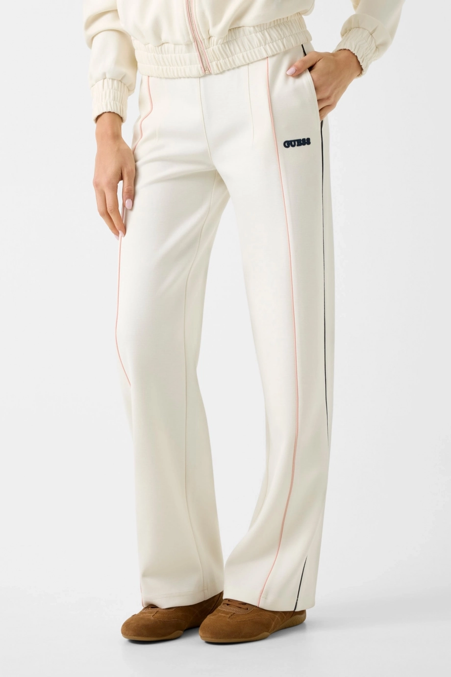 Guess Georgia Geniş Paça Kadın Beyaz Eşofman Altı V6RB00KD852-G1O6