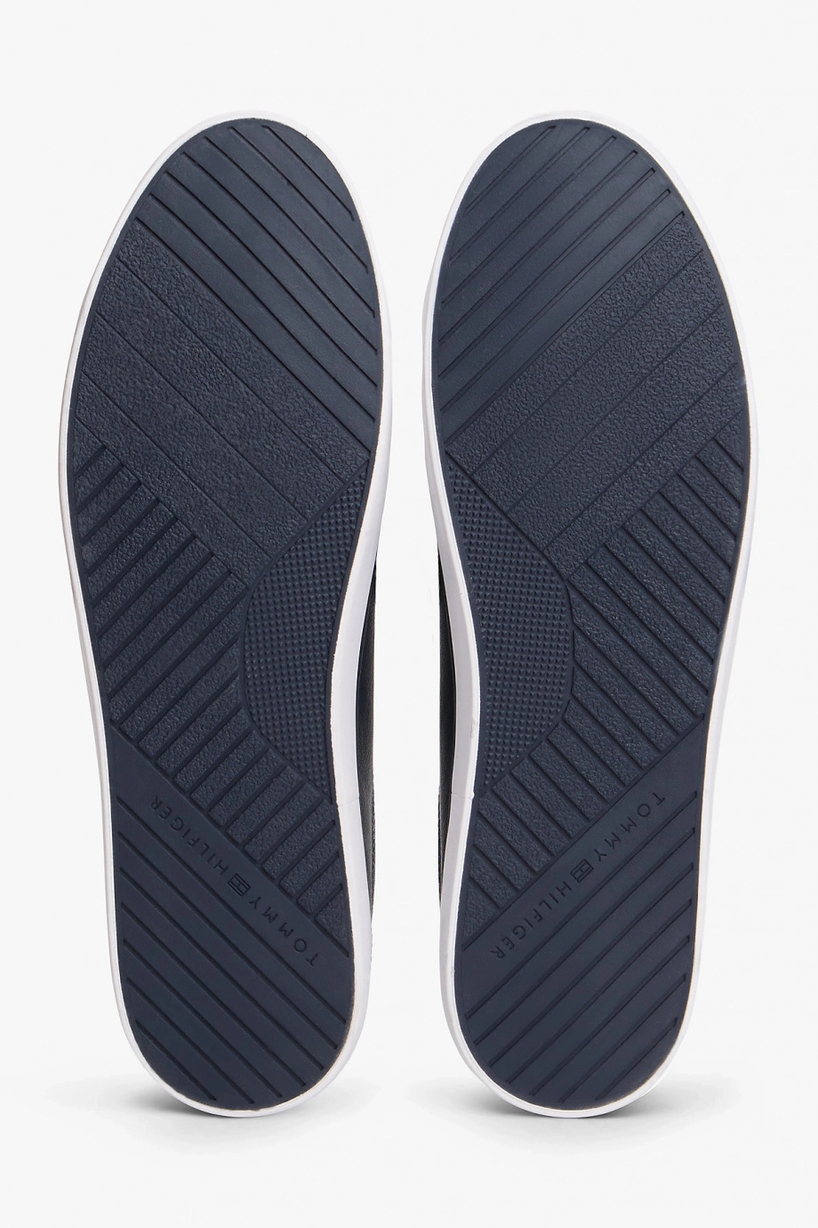 Tommy Hilfiger TH Hi Vulc Core Düşük Bilekli Deri II Essential Erkek Mavi Sneaker FM0FM05511DW5
