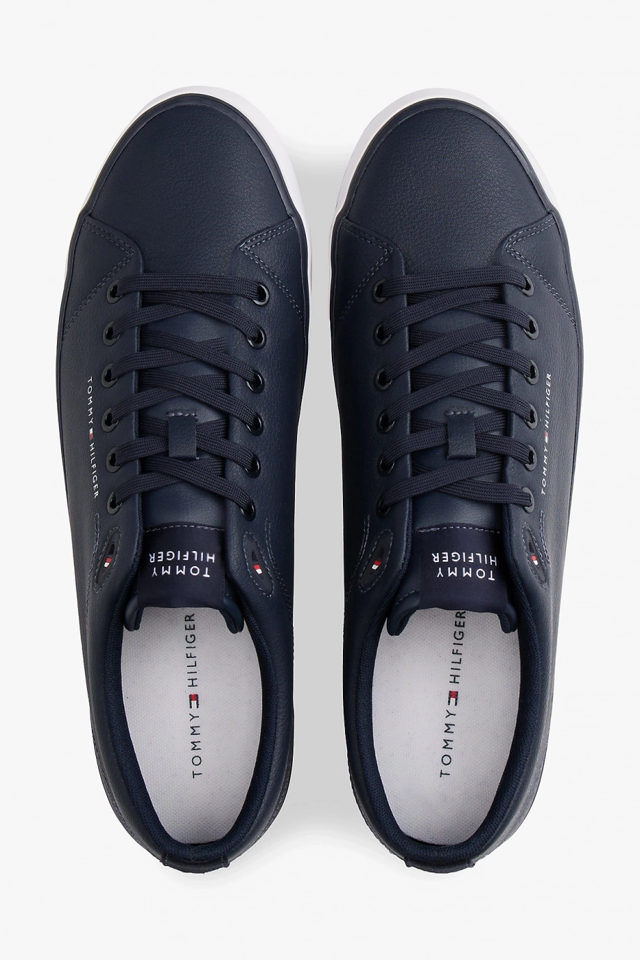 Tommy Hilfiger TH Hi Vulc Core Düşük Bilekli Deri II Essential Erkek Mavi Sneaker FM0FM05511DW5