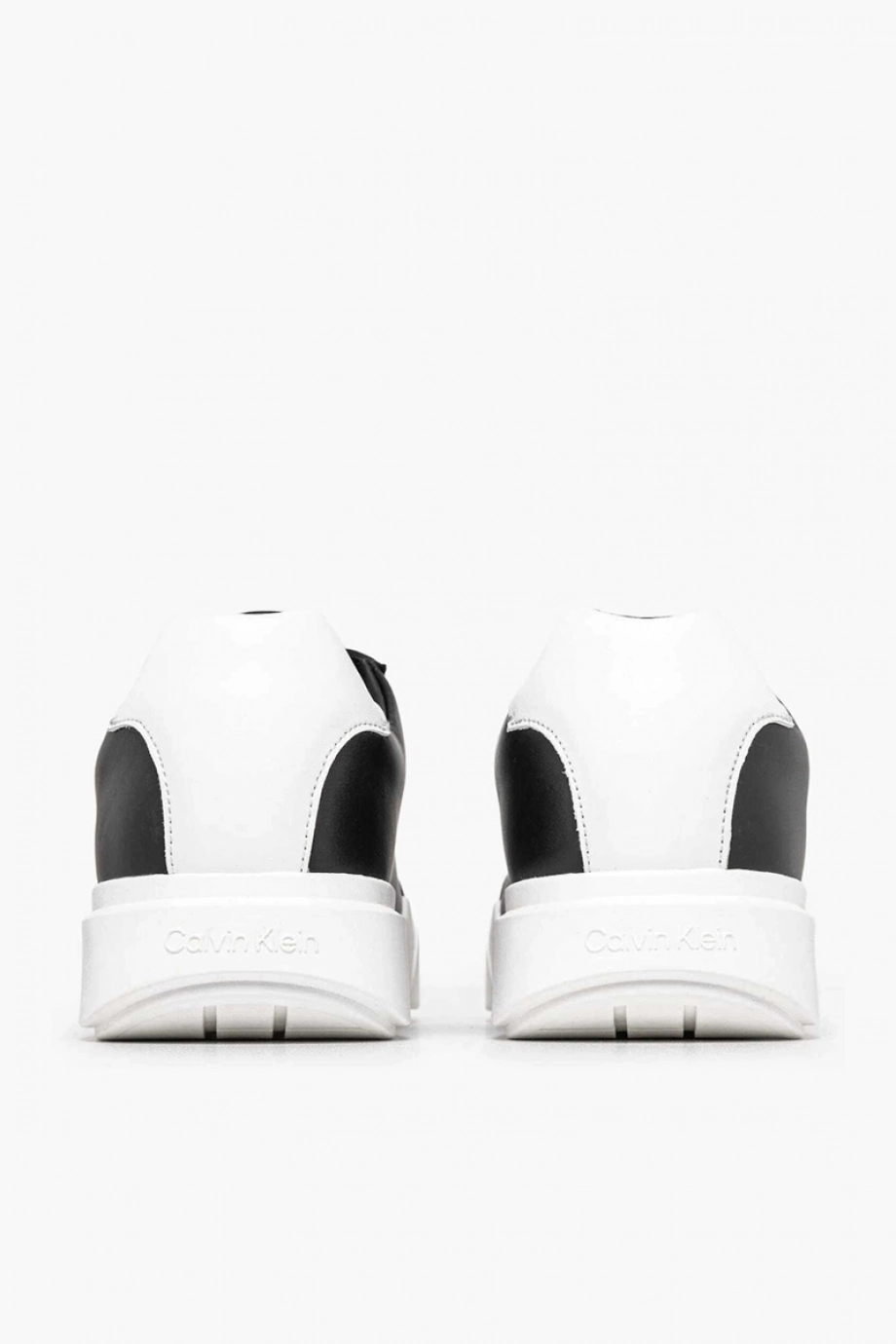 Calvin Klein Chunky Cupsole Bağcıklı Deri Erkek Siyah Sneaker YM0YM01344-06W