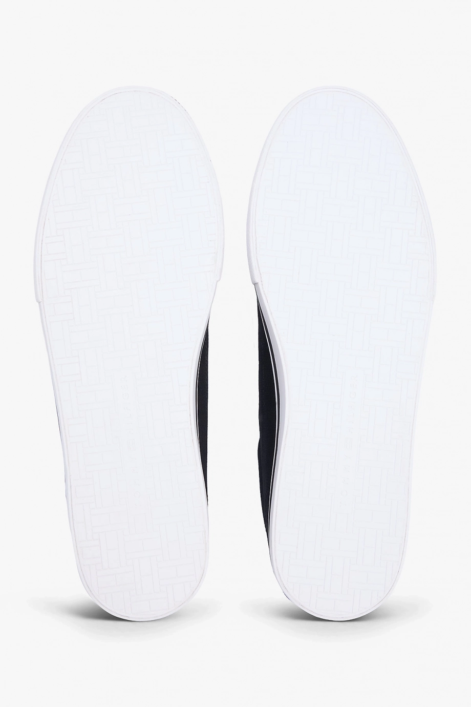Tommy Hilfiger Vulc Core Uzun Bağcıklı Erkek Siyah Sneaker FM0FM05688BDS
