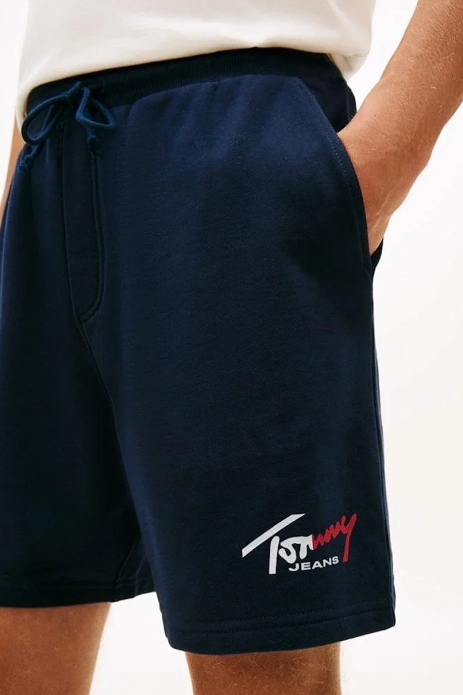 Tommy Hilfiger TJM Signature Erkek Mavi Plaj Şort DM0DM23017C1G