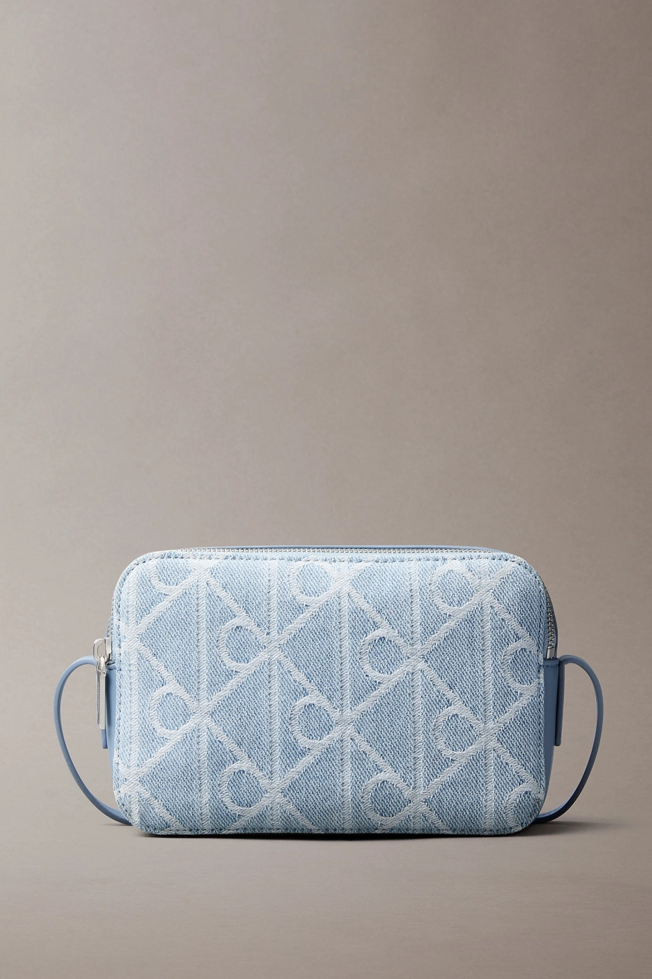 Calvin Klein Amblemli Tamamı Baskılı Denim Kamera Kadın Mavi Çapraz Çanta LV04F3430G-YBZ
