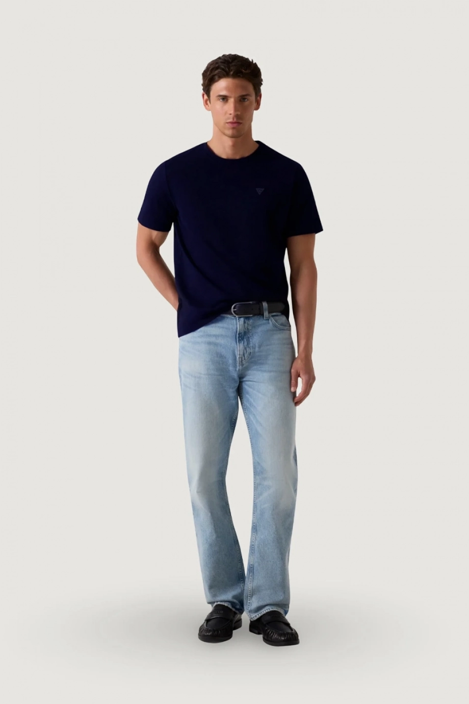 Guess Bisiklet Yaka Kısa Kollu Küçük Yamalı Pamuklu Modal Erkek Lacivert T-shirt M6GI21K3053-G7V2