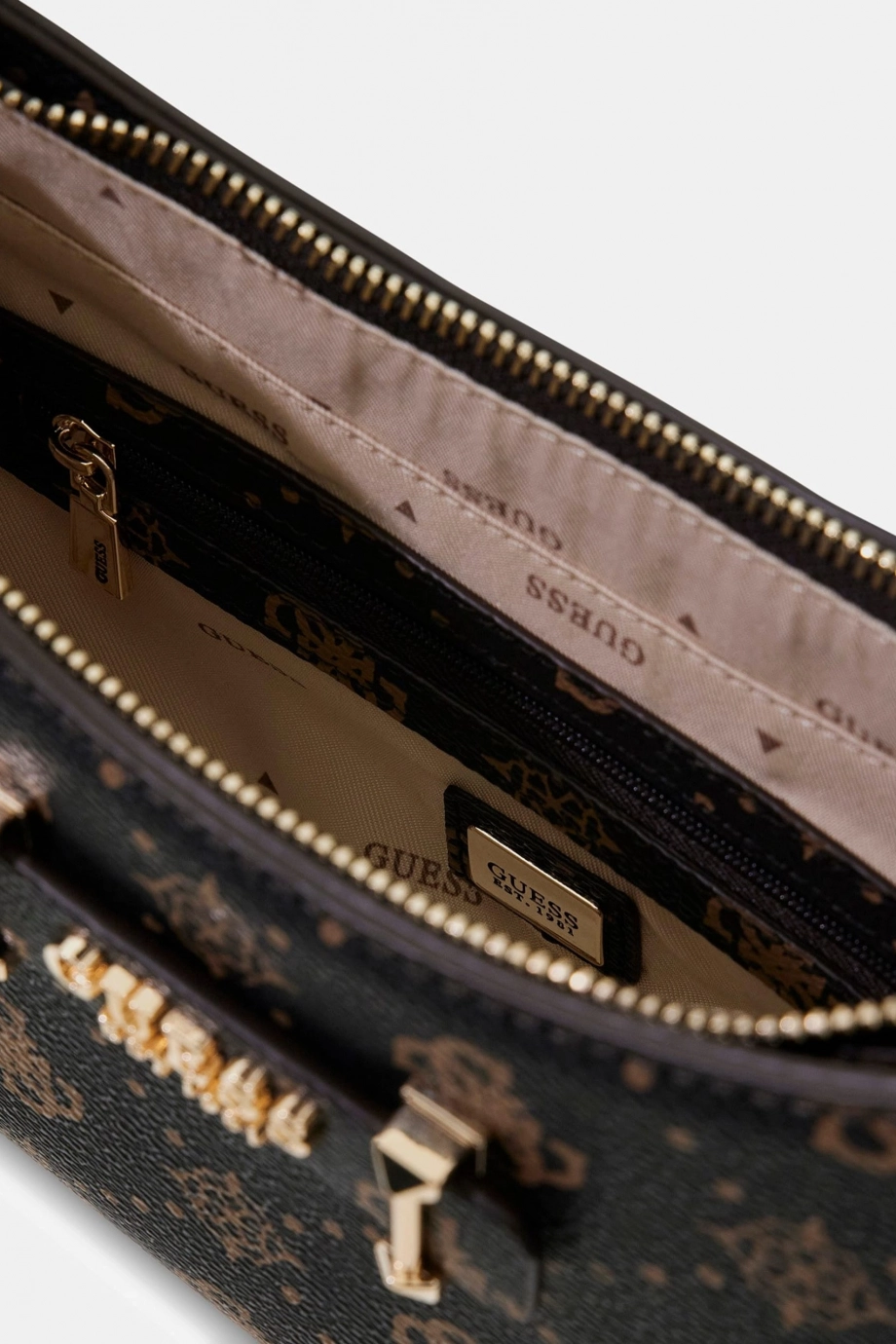 Guess Carrie Logolu Üstten Fermuarlı Kadın Kahverengi Omuz ÇantasıHWGP9898180-ESL