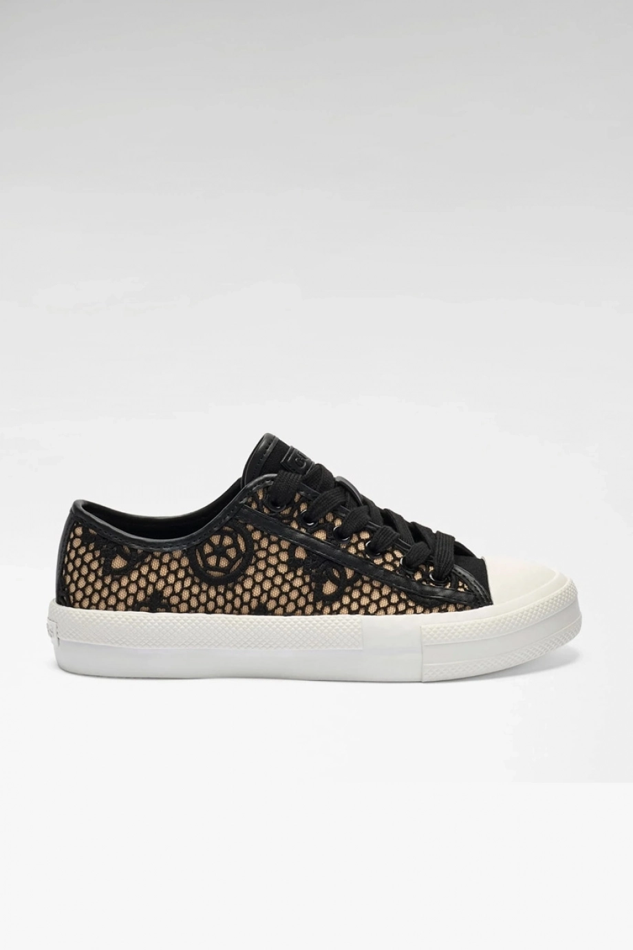 Guess Carey2 Kadın Siyah Sneaker FLJCR2FAP12-BLKNA