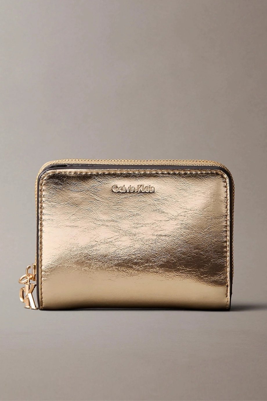 Calvin Klein CK Metalik Kapaklı Fermuarlı Kadın Gold Cüzdan LV04F1103G-3JG