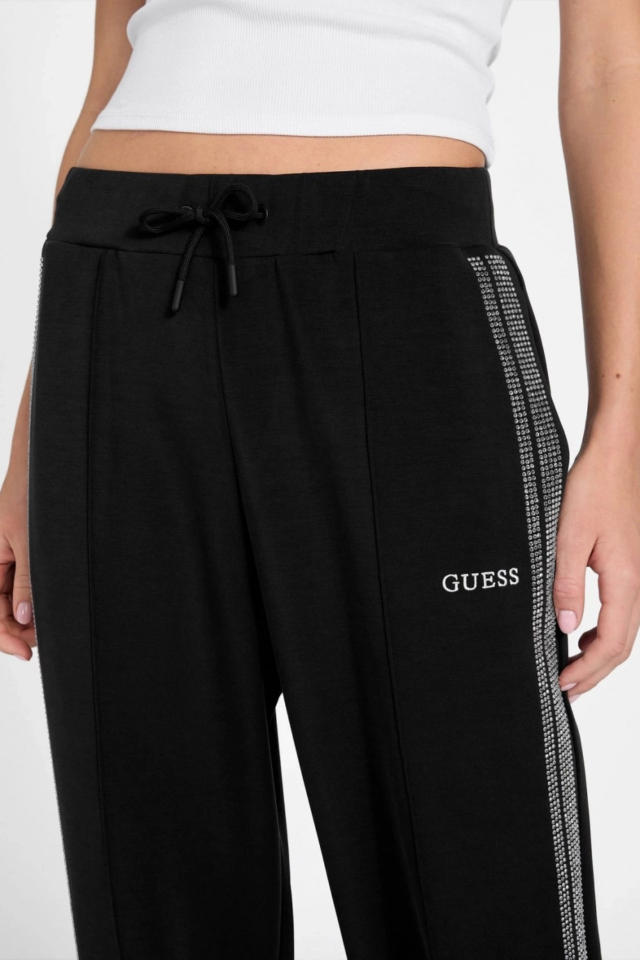 Guess Berthe Manşetli Jogger Kadın Siyah Eşofman Altı V6RB01KCAY2-JBLK