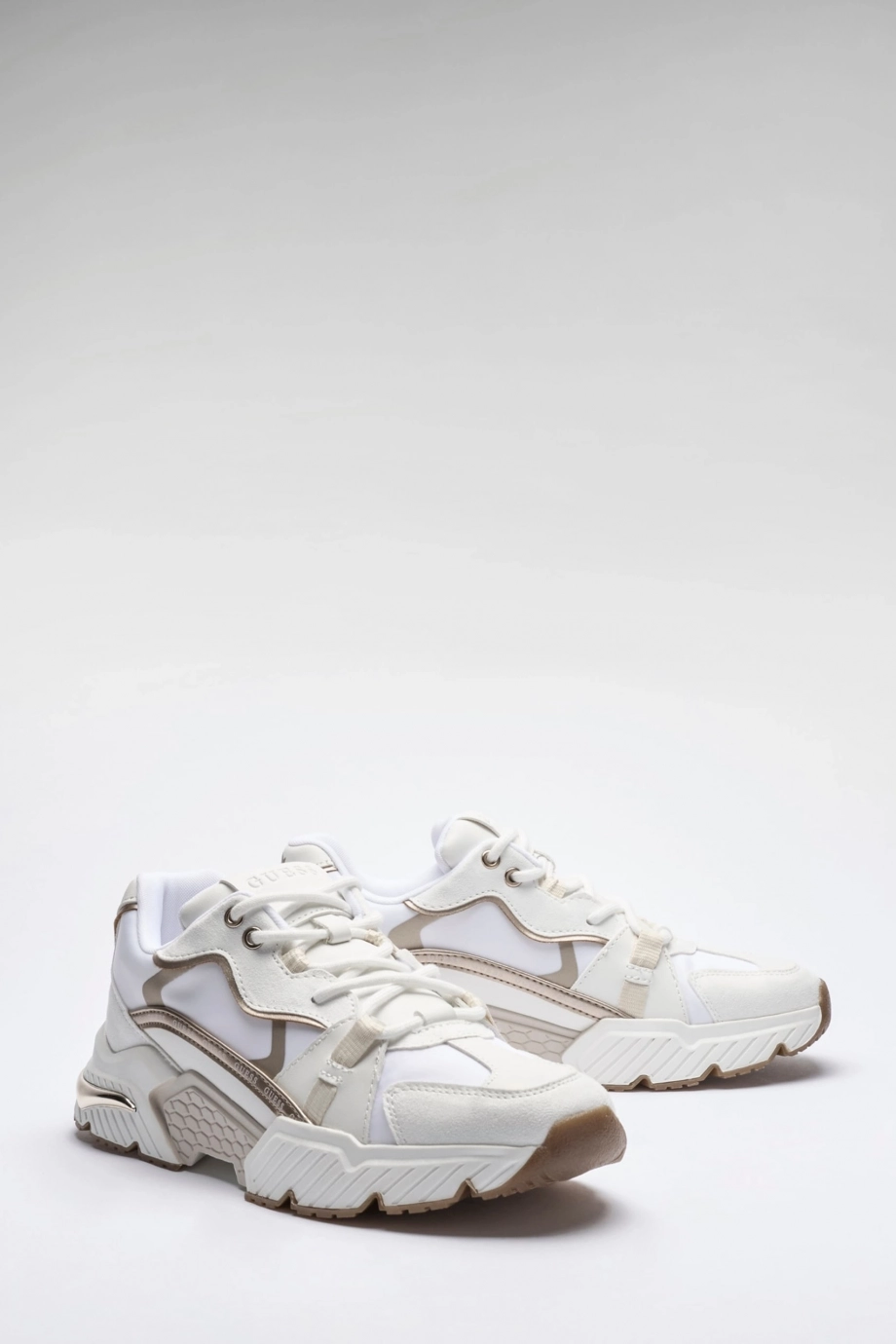 Guess Carrli Kadın Altın Sneaker FLJCR6ELE12-GOLD
