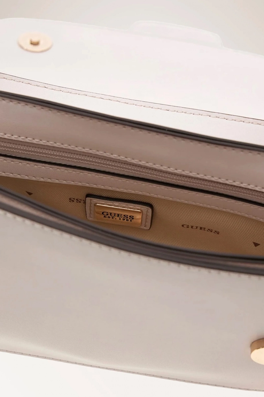 Guess Janie Dönüştürülebilir Kapaklı Kadın Bej Çapraz Çanta HWVG9910210-STO