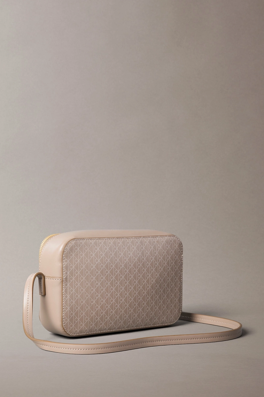 Calvin Klein Amblemli Tamamı Baskılı Uzun Kamera Kadın Haki Çapraz Çanta LV04F3268G-3I6