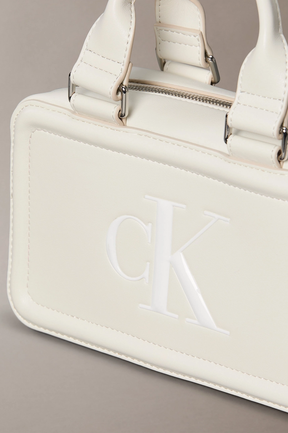 Calvin Klein Bold CK Bauletto Askılı Kadın Haki El Çantası LV04F3411G-FUP
