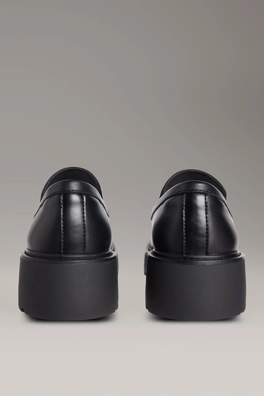 Calvin Klein Deri Kalın Tabanlı Combat Kadın  Siyah Loafer YW0YW01862-BEH