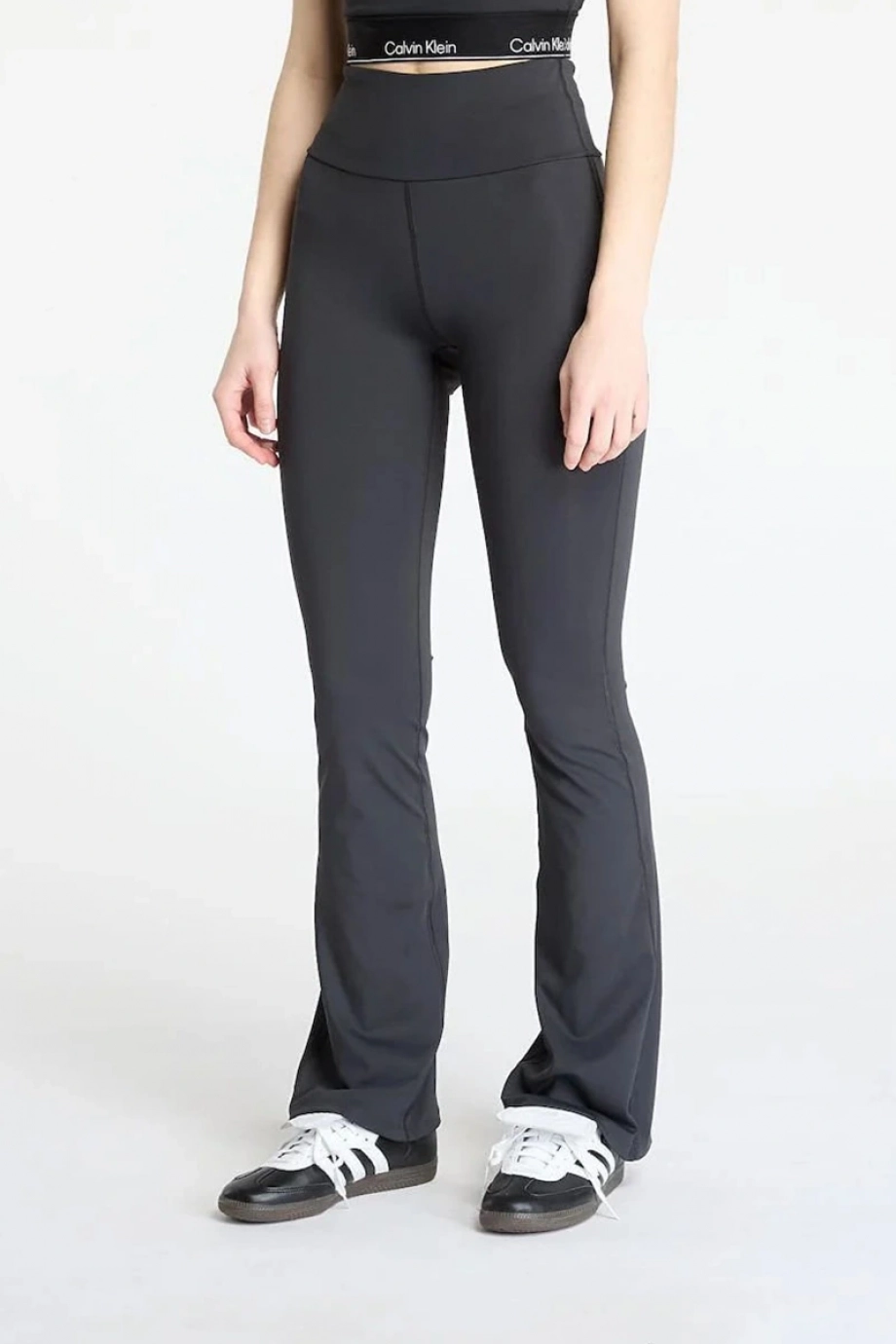 Calvin Klein Calvin Klein  Sport Flare Logolu Kadın Siyah Tayt  LVGWS5L611-UB1