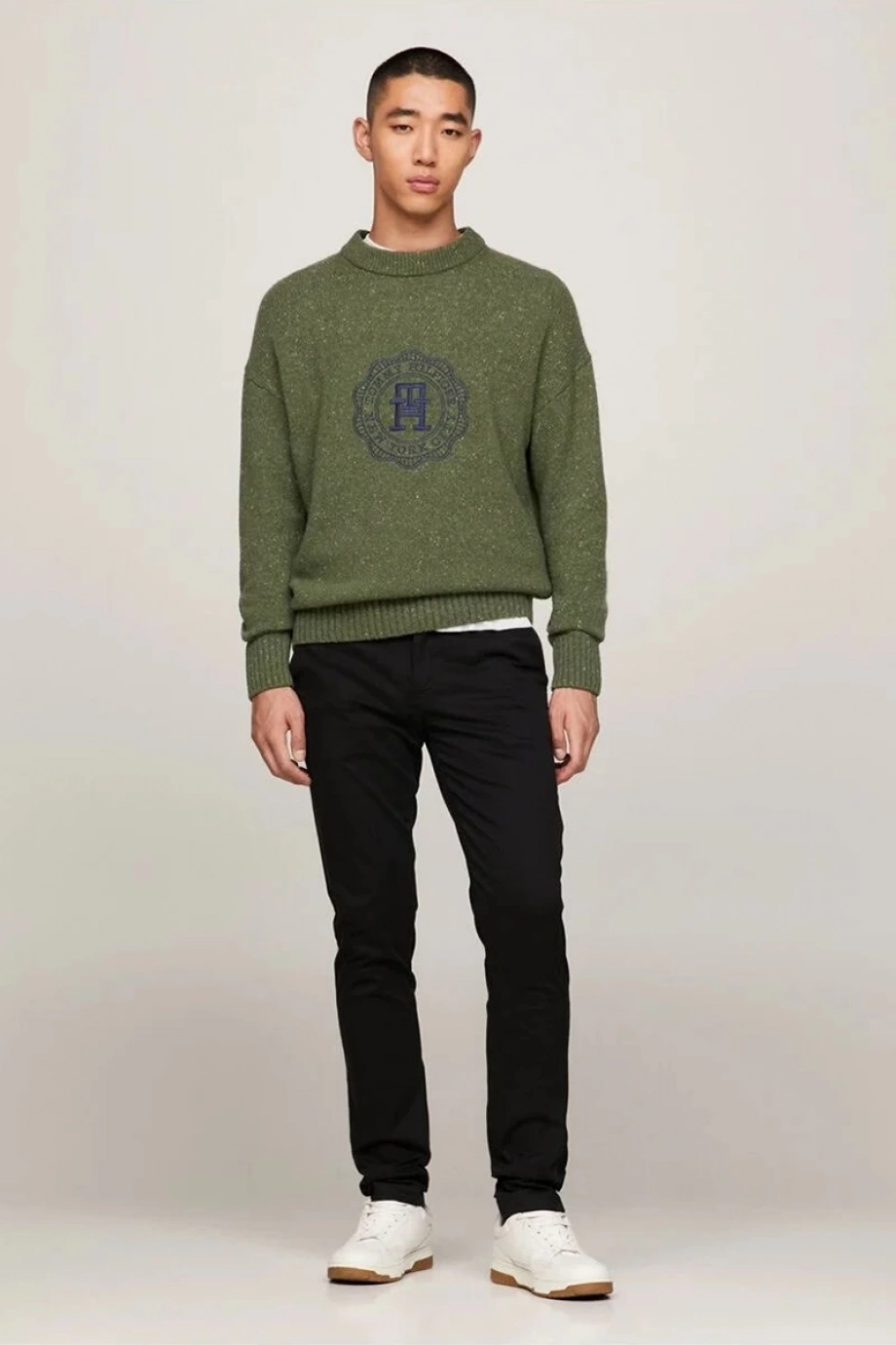 Tommy Hilfiger CHINO BLEECKER 1985 PIMA COTTON Erkek Siyah Pantolon MW0MW26619BDS