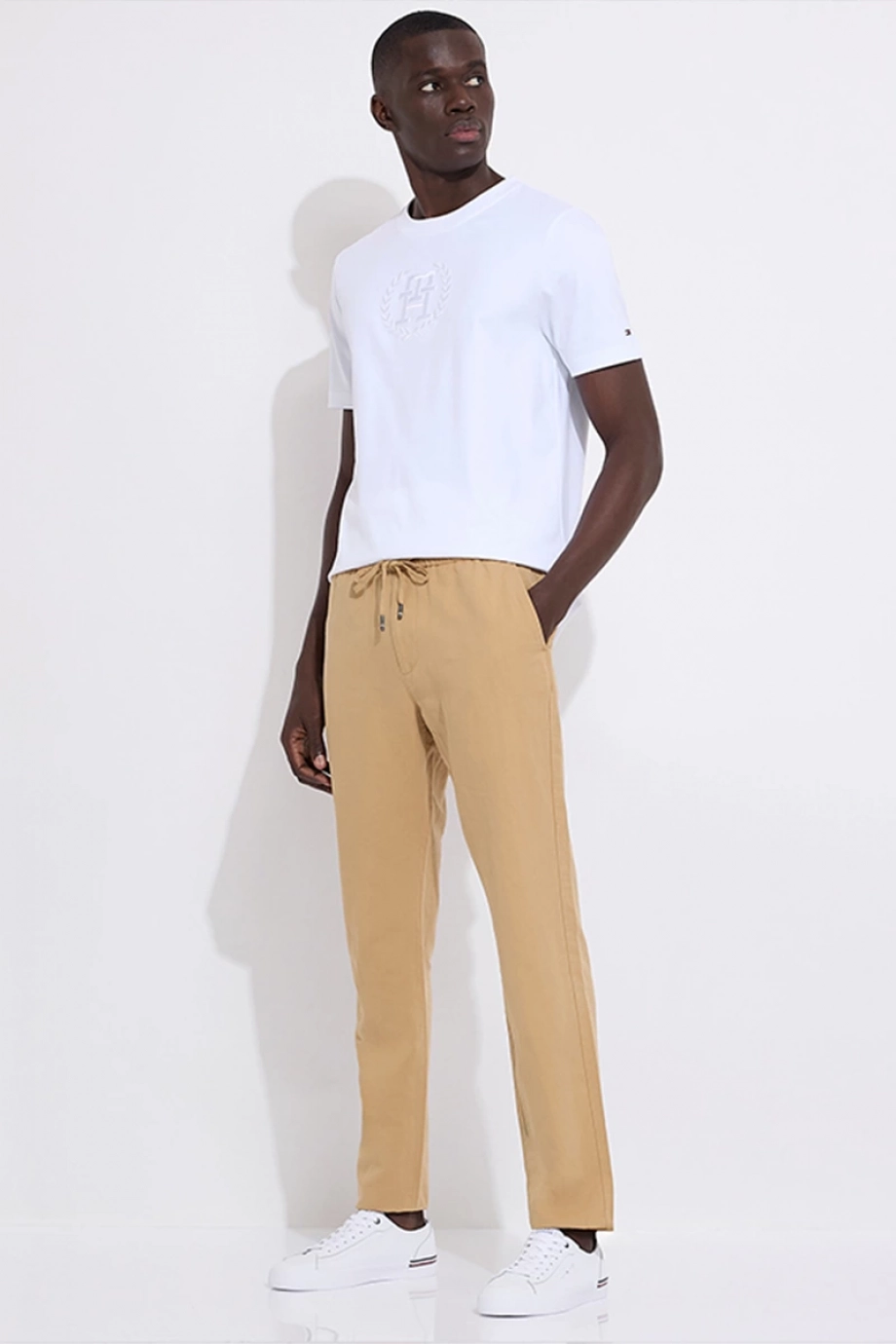 Tommy Hilfiger CHINO HARLEM PO DRWS CO LINEN Erkek Bej Pantolon MW0MW34533RBL