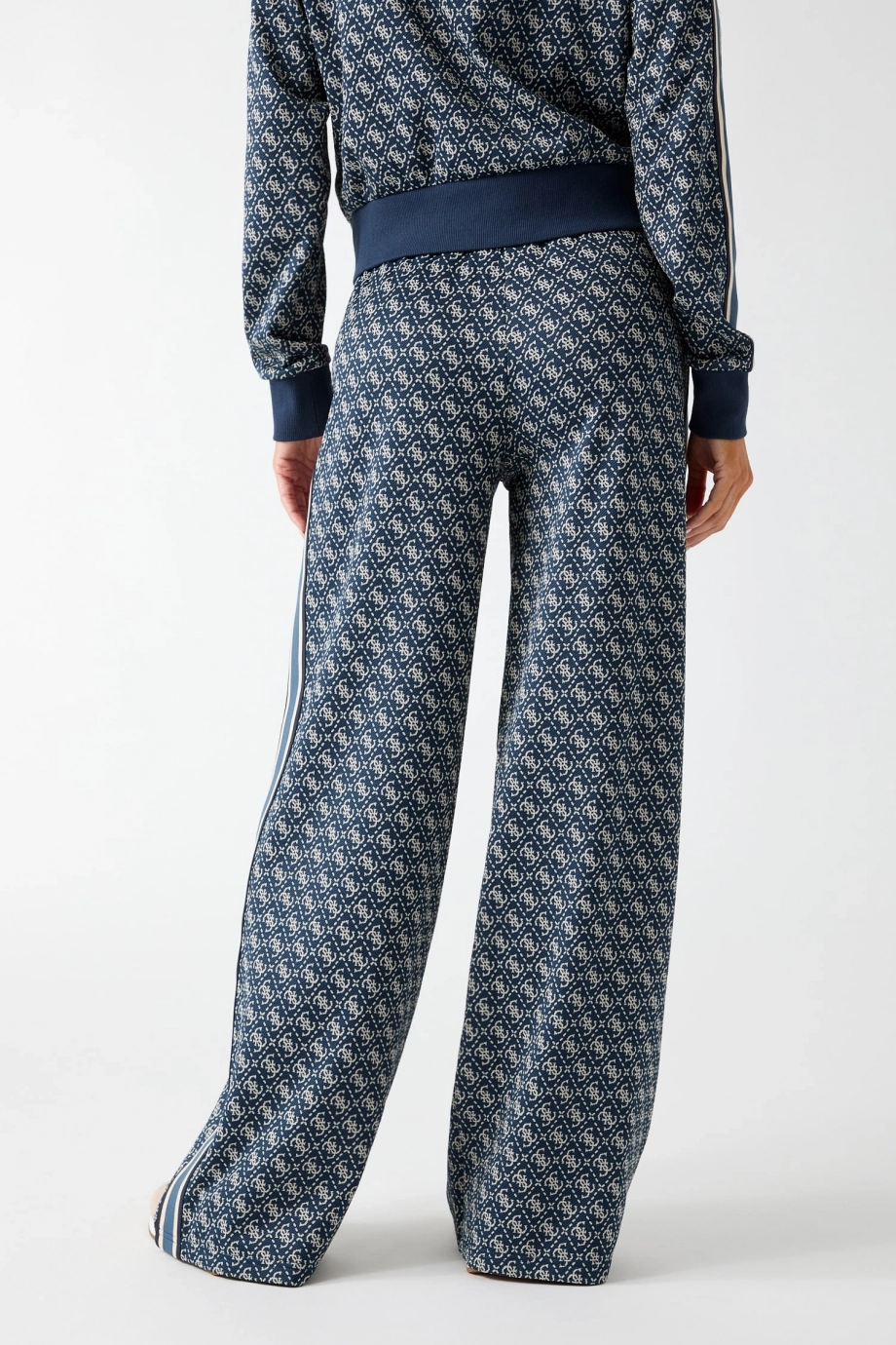 Guess Allover Kadın Aktif Relaxed Fit Eşofman Altı