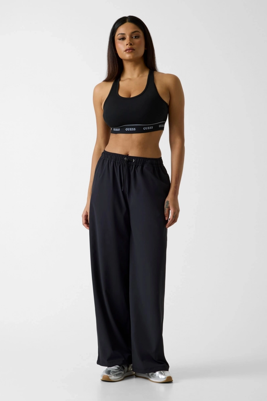 Guess Alba Kadın Aktif Spor Sütyeni