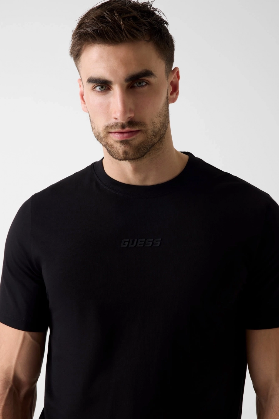 Guess Ambrogio Erkek Aktif Regular Fit T-Shirt