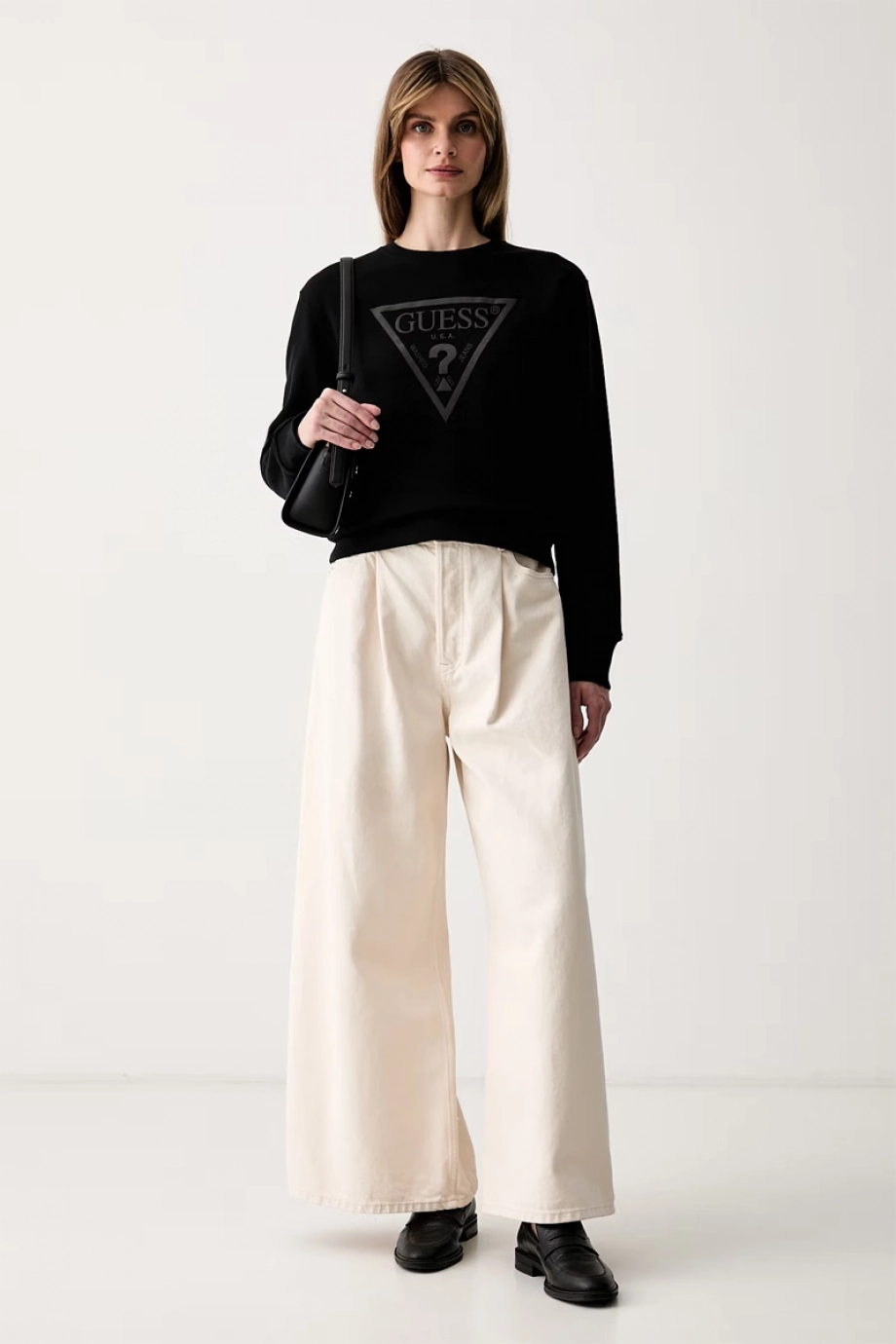 Guess Basy Kadın Sweatshirt