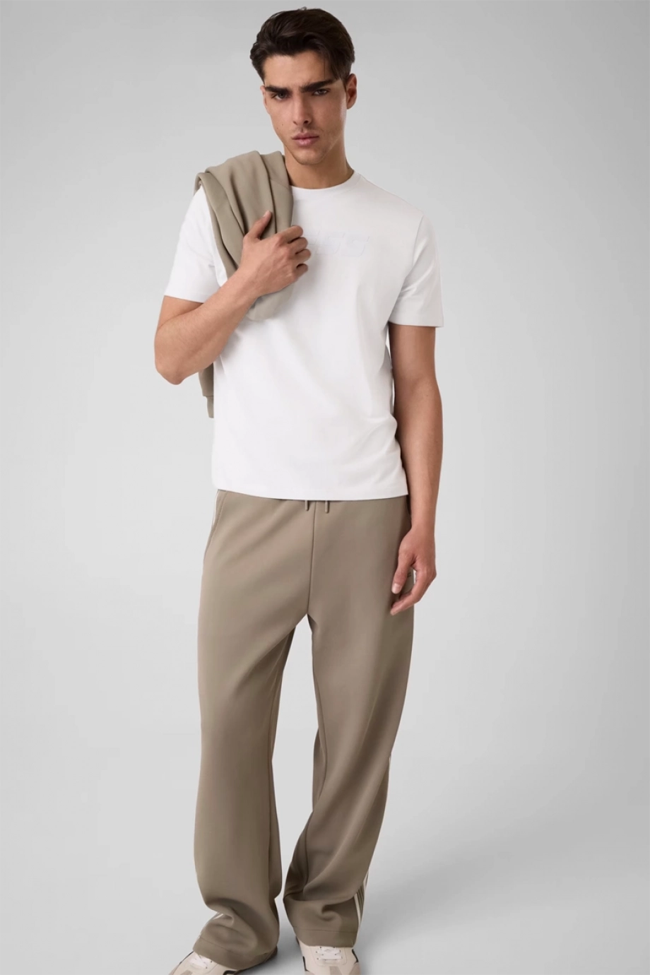 Guess Bruce Erkek Aktif Regular Fit T-Shirt