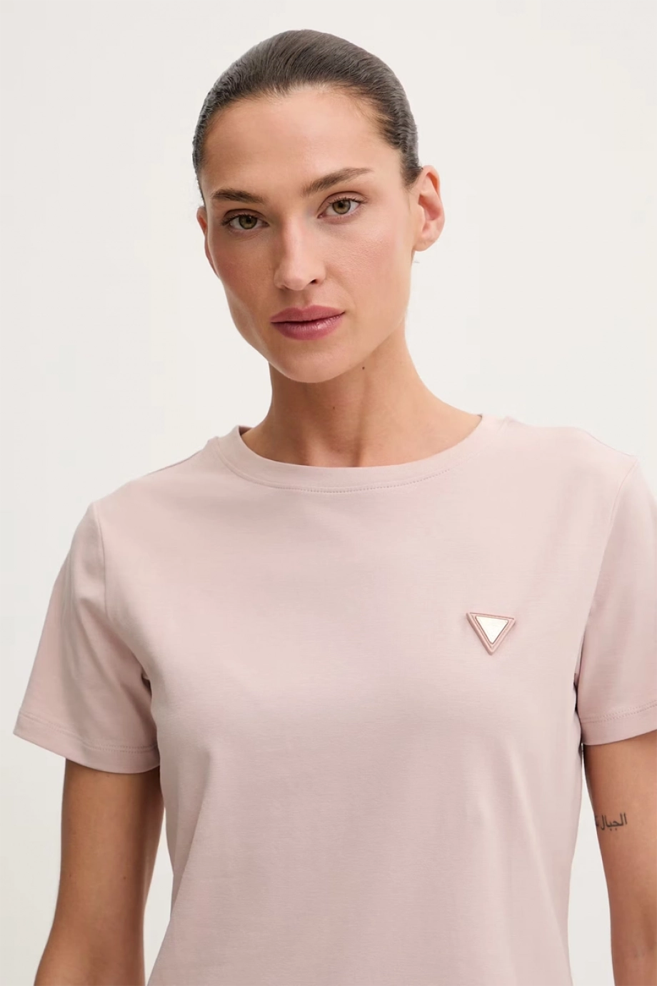 Guess Colette Kadın Aktif Regular Fit T-Shirt
