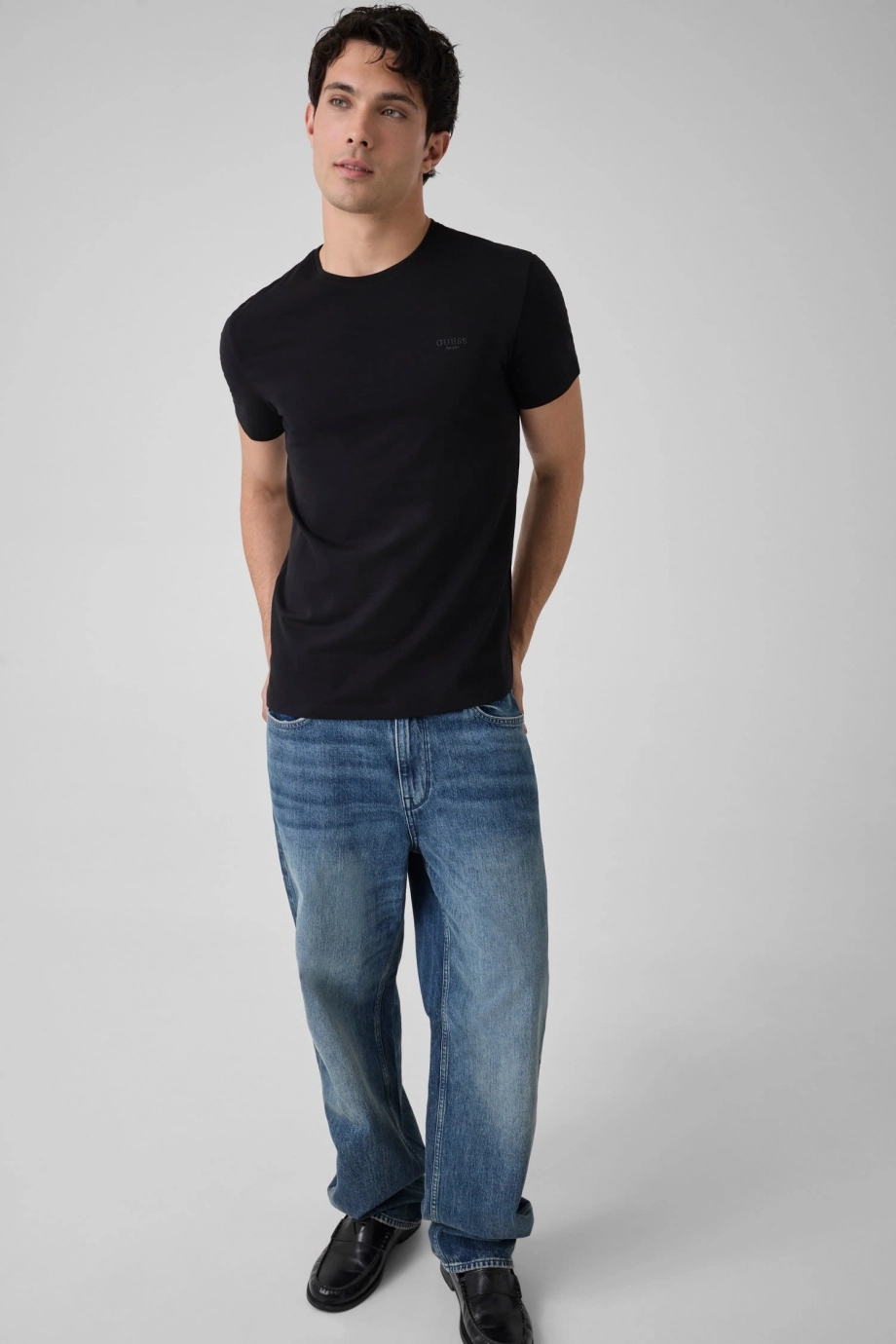 Guess Core Erkek Slim Fit T-Shirt