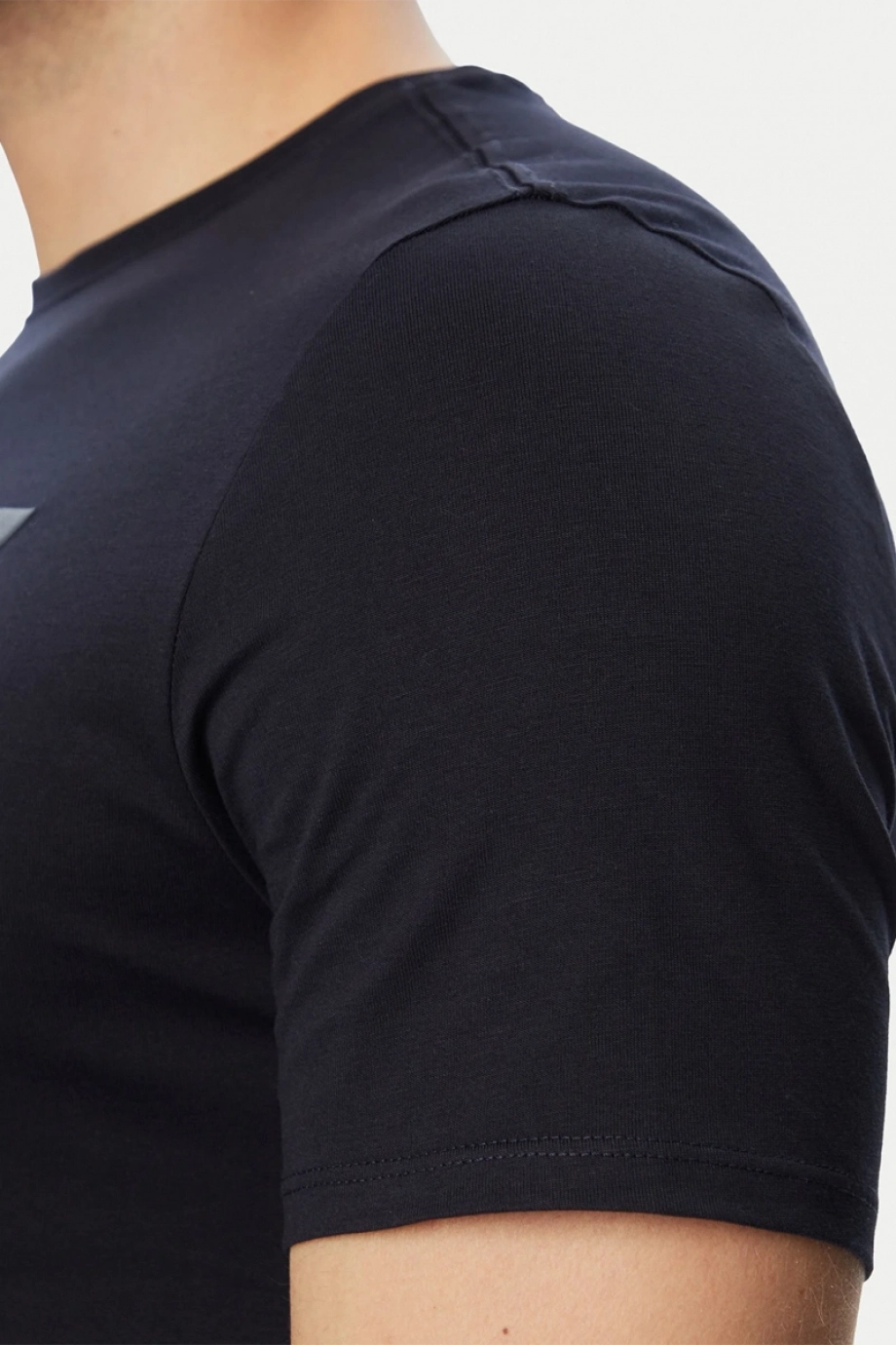 Guess Core Erkek Slim Fit T-Shirt