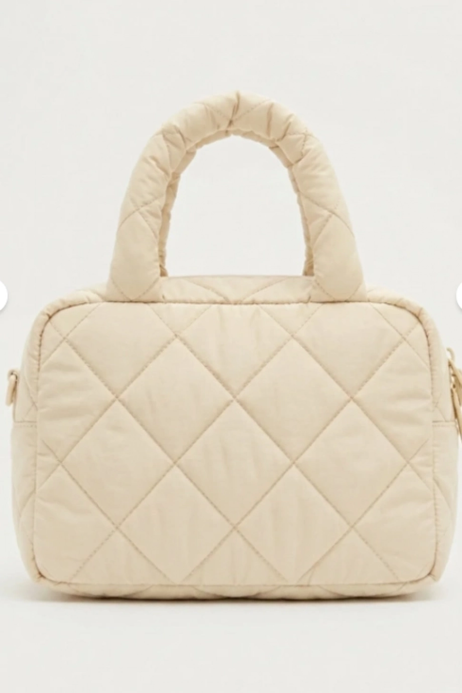 Guess Dolgulu Kapitone Kadın Çok Renkli El Çantası V6RZ05WL132-G1FV