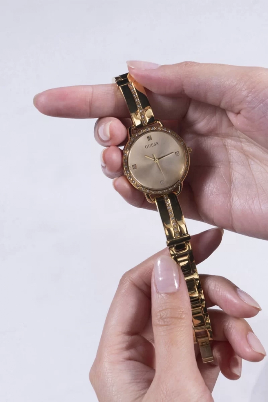 Guess Kadın Gold Kol Saati GUGW0022L2