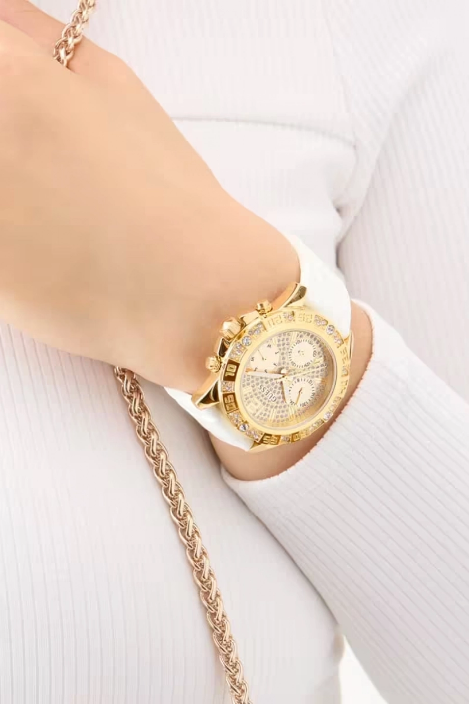 Guess Kadın Gold Kol Saati GUGW0772L3