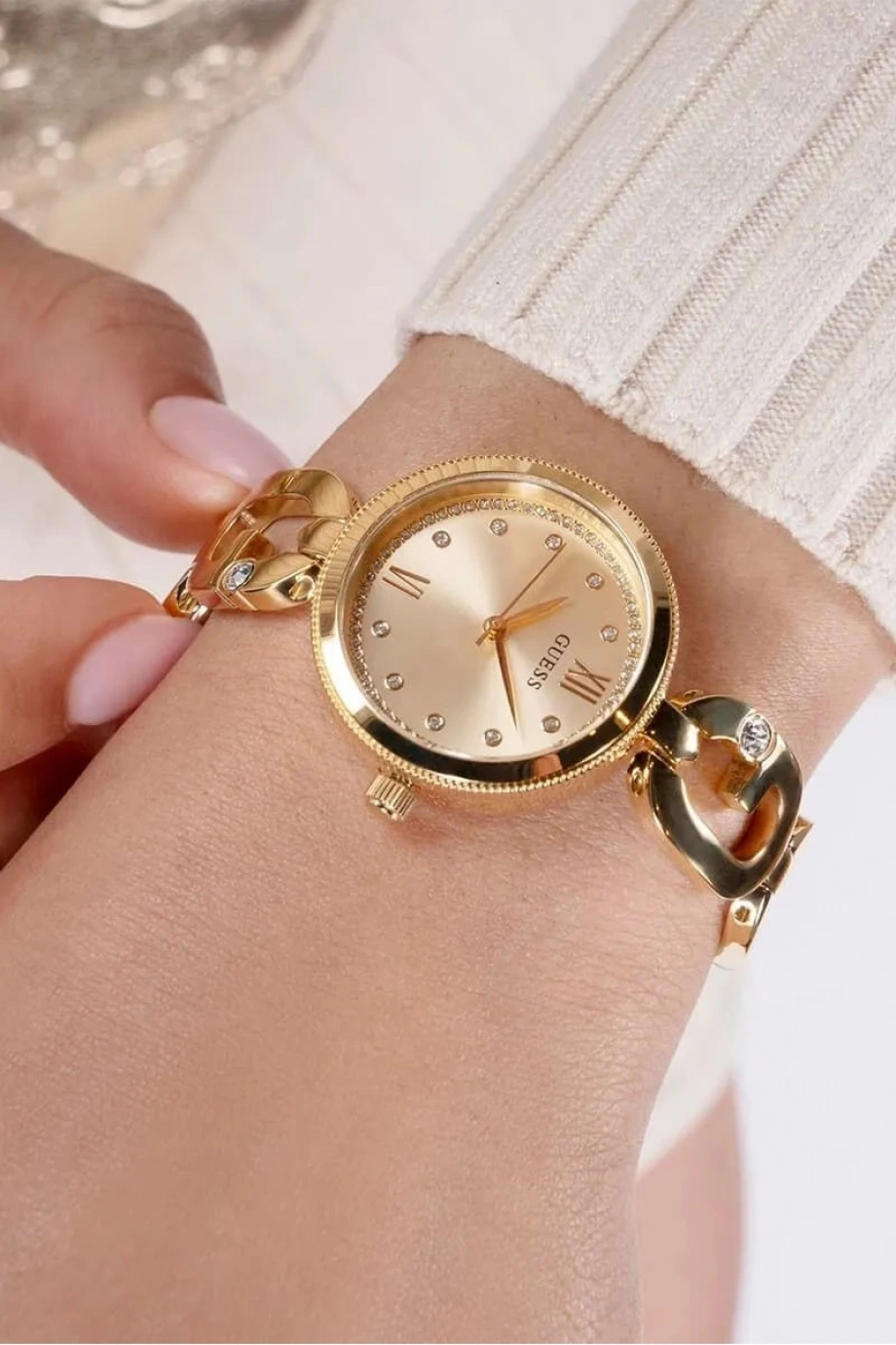 Guess Kadın Kol Saati GUGW0759L2