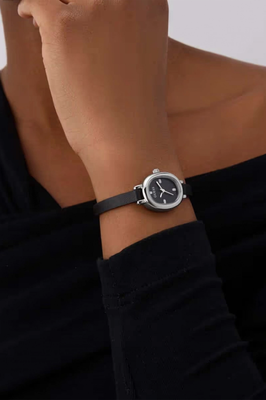 Guess Kadın Metalik Gri Kol saati GUGW0925L1