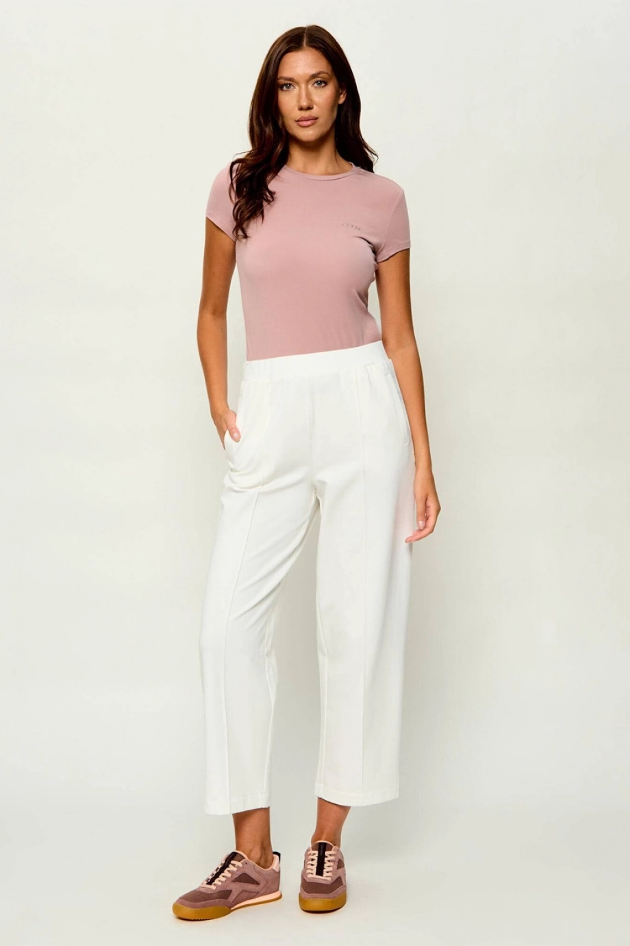Guess Lotus Kadın Aktif Slim Fit T-Shirt