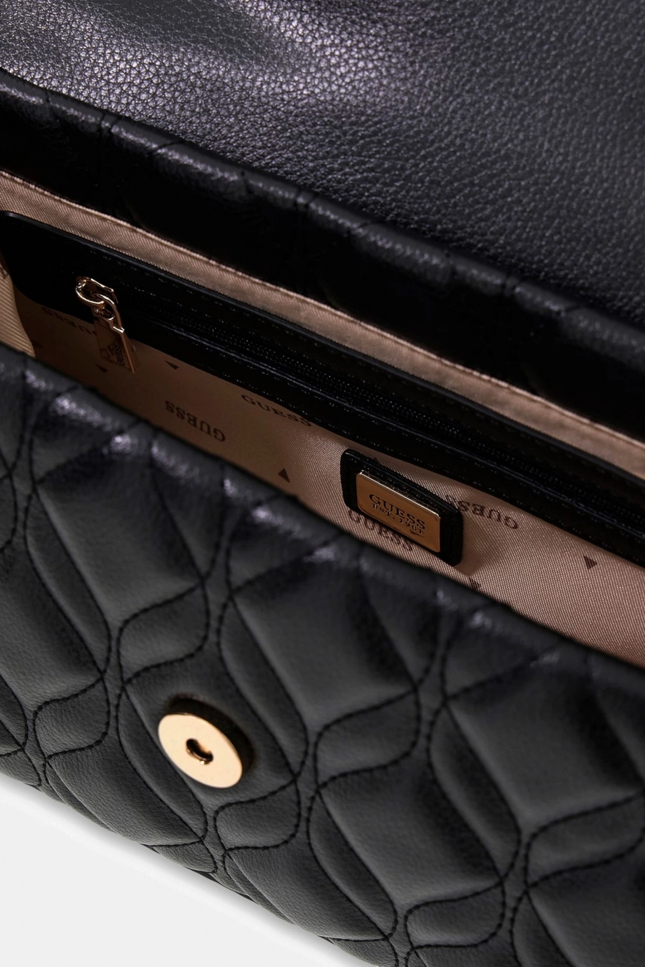 Guess Maxine Kapaklı Kadın Siyah Omuz Çantası HWQG9733200-BLA