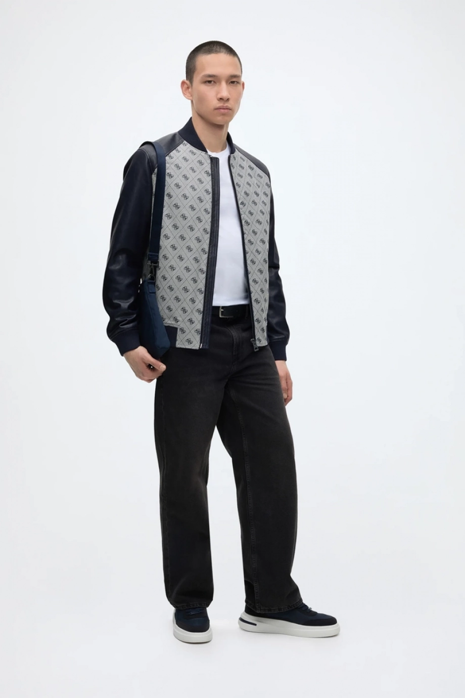 Guess Mono Erkek Bomber Ceket