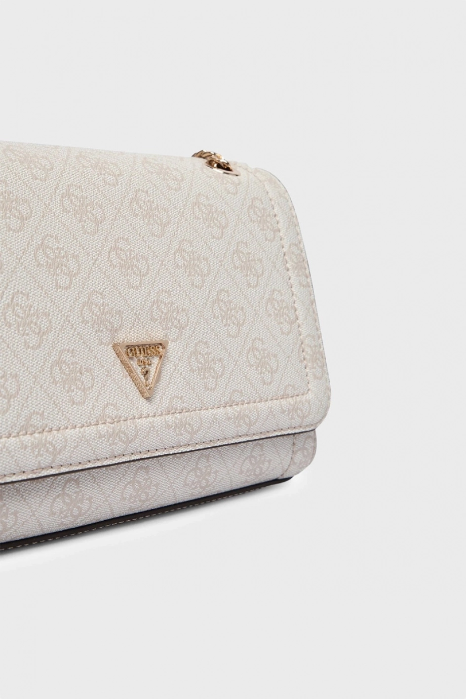 Guess Noelle II Dönüştürülebilir Kapaklı Kadın Mavi Omuz Çantası HWBG9672210-BNN