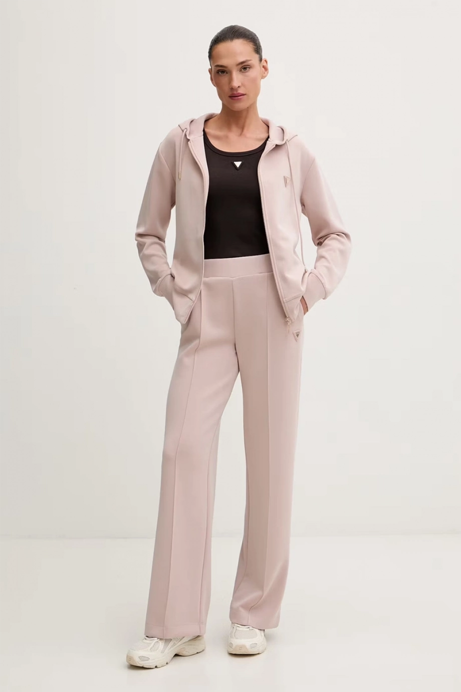 Guess Olympe Kadın Aktif Scuba Modal Karışımlı Relaxed Fit Eşofman