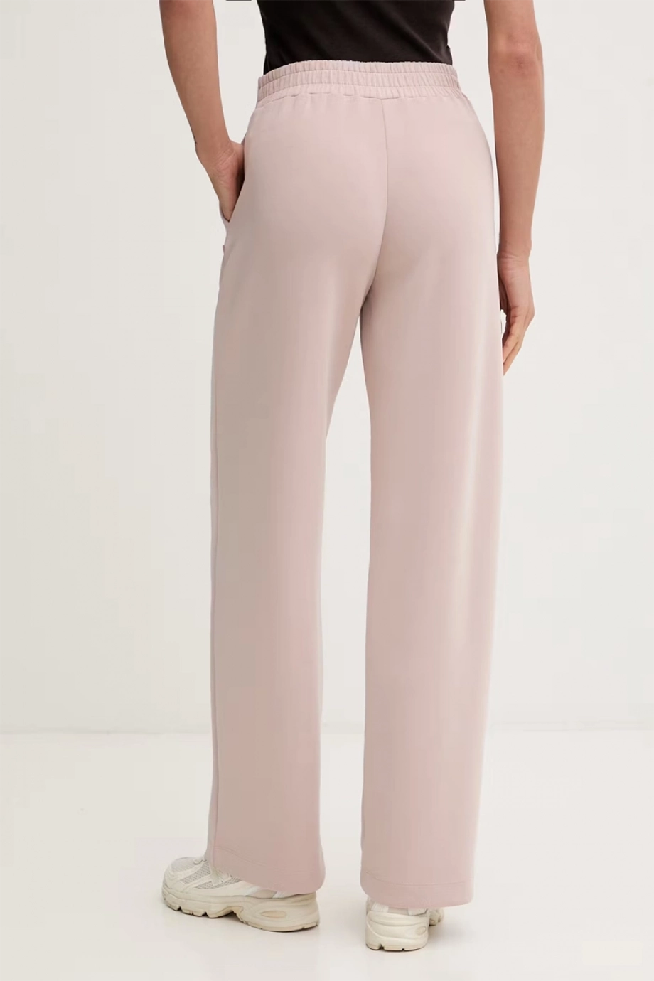 Guess Olympe Kadın Aktif Scuba Modal Karışımlı Relaxed Fit Eşofman