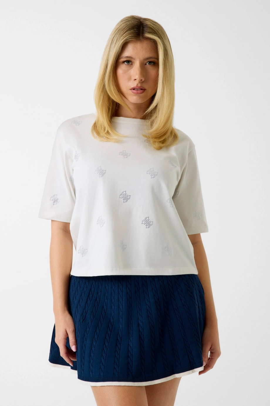 Guess Silvy Boxy Fit Kadın Beyaz T-shirt V6GI18K2985-G056