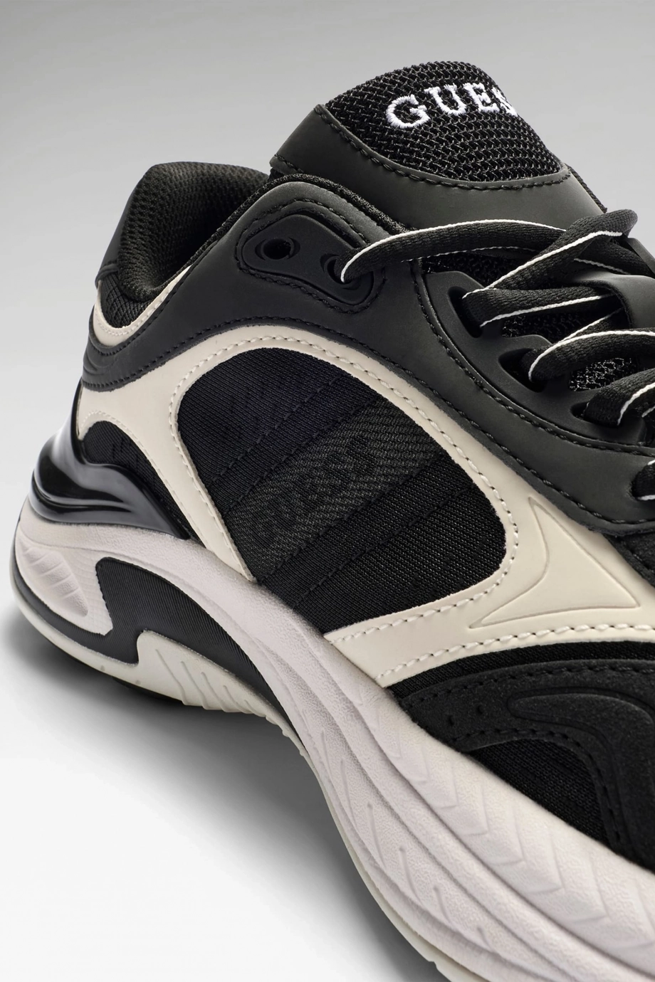 Guess Squan Erkek Siyah Sneaker FMJSQUELE12-BLACK